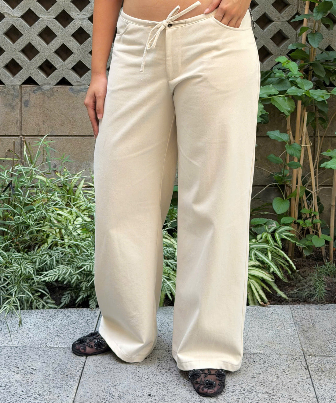 THẲNG THỚM PANTS