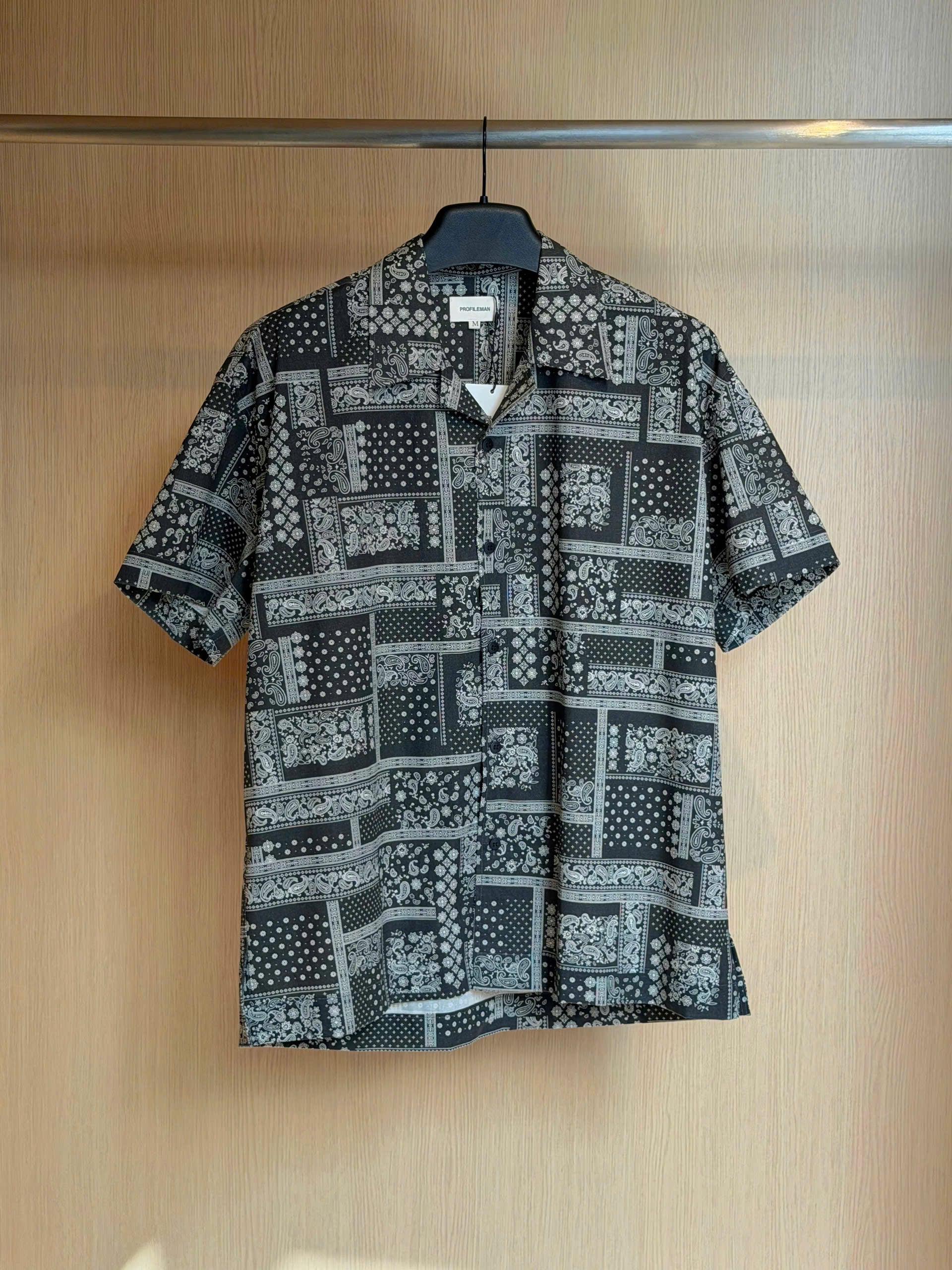 XA XĂM SHIRT