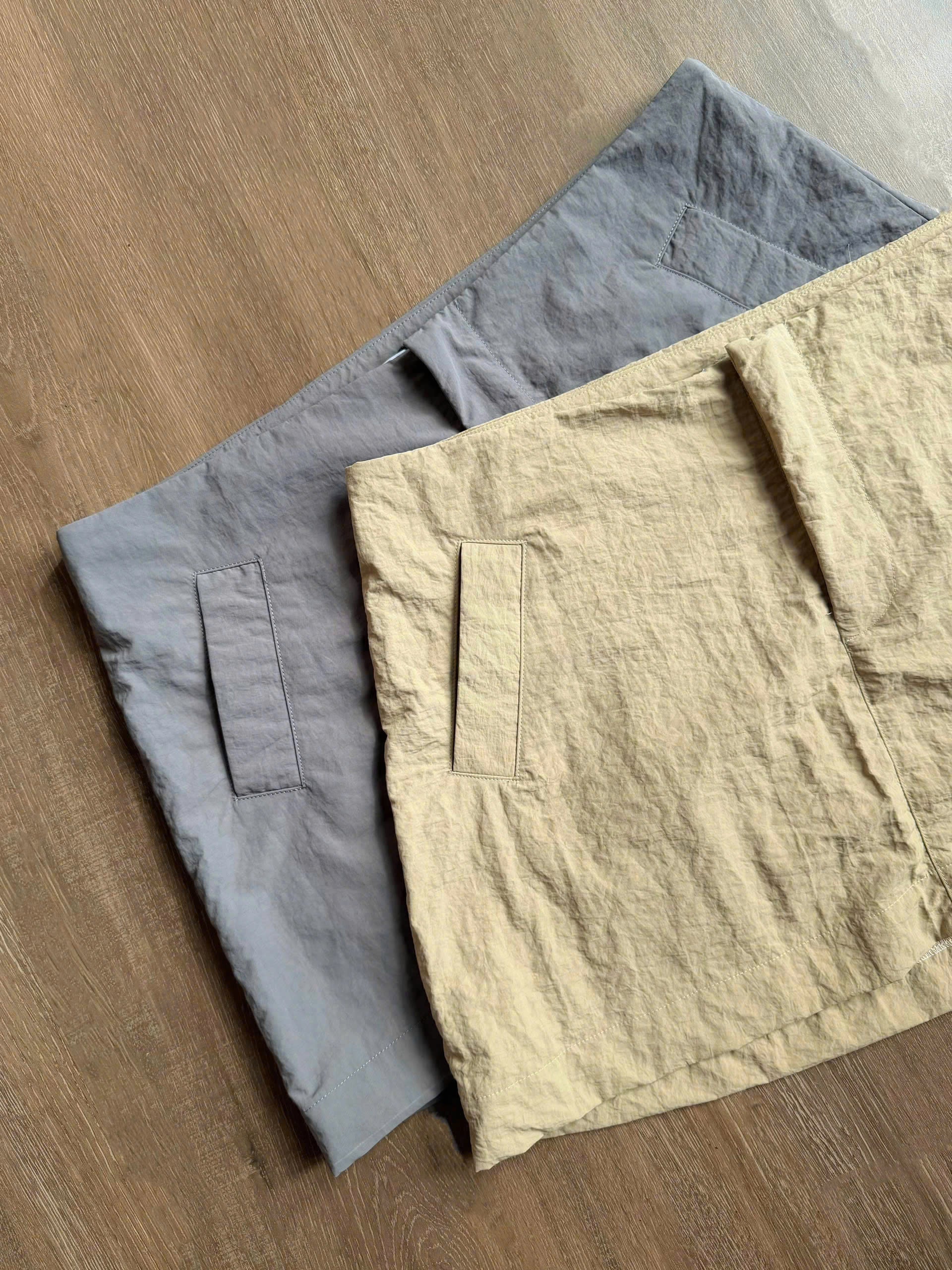 NHO NHỎ SKIRT - GREY