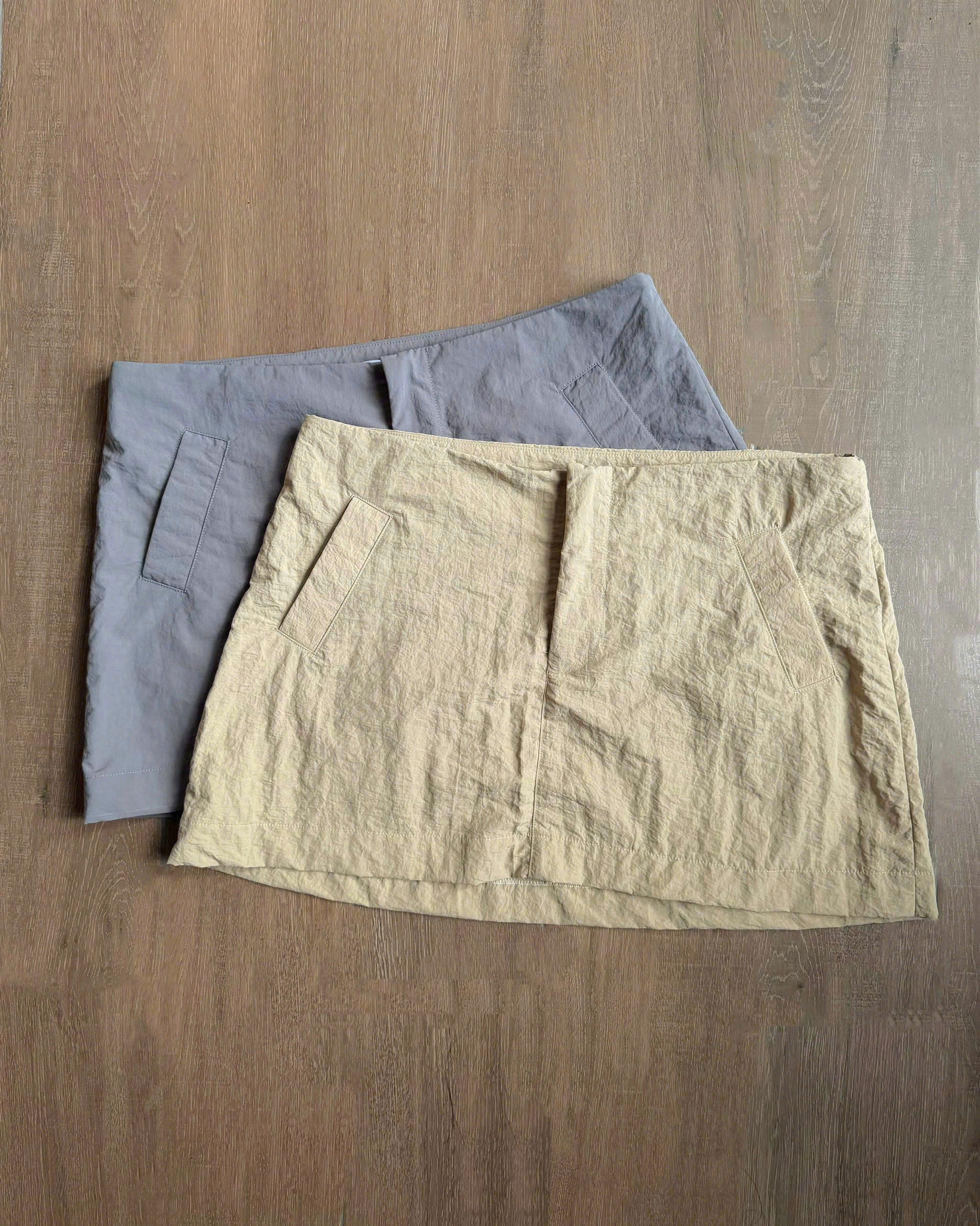 NHO NHỎ SKIRT - BEIGE