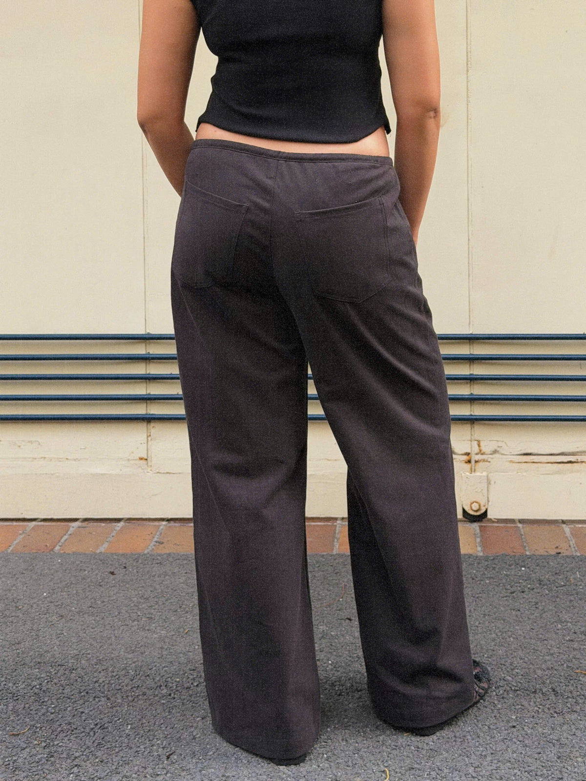 THẲNG THỚM PANTS