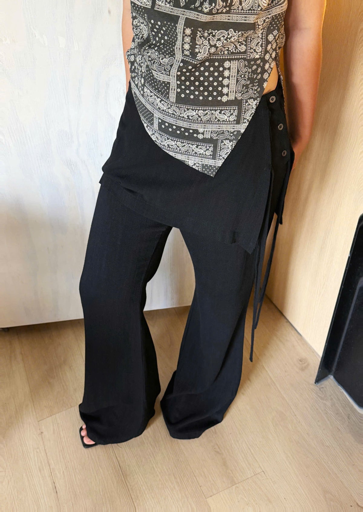 QUÂY QUẦN SKIRT PANTS - LINEN - BLACK