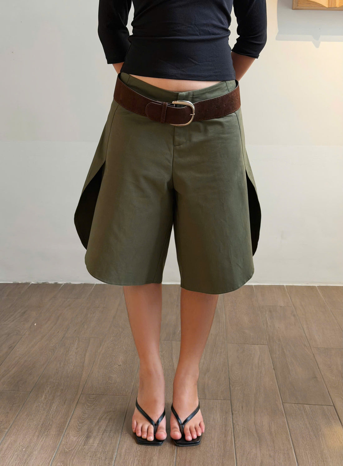 THÊNH THANG SHORTS