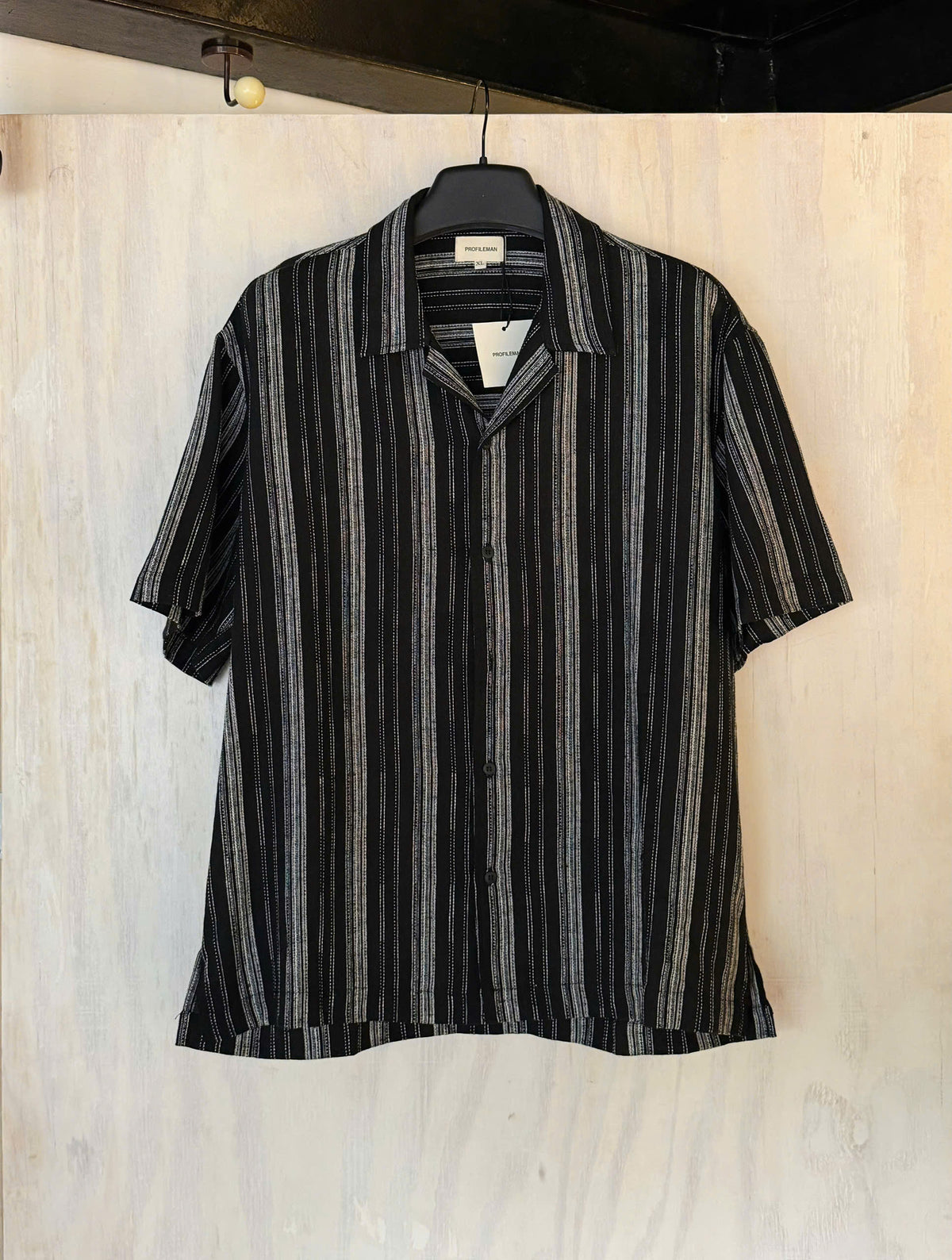 THĂM THẲM SHIRT