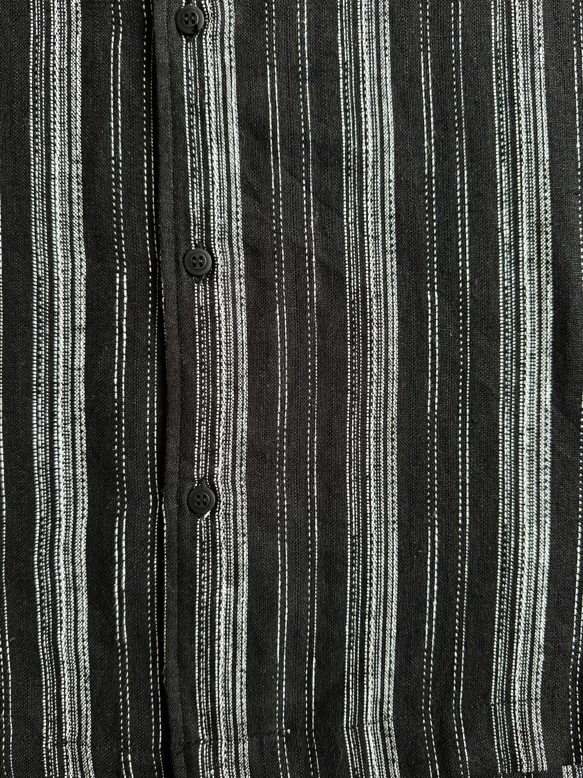 THĂM THẲM SHIRT
