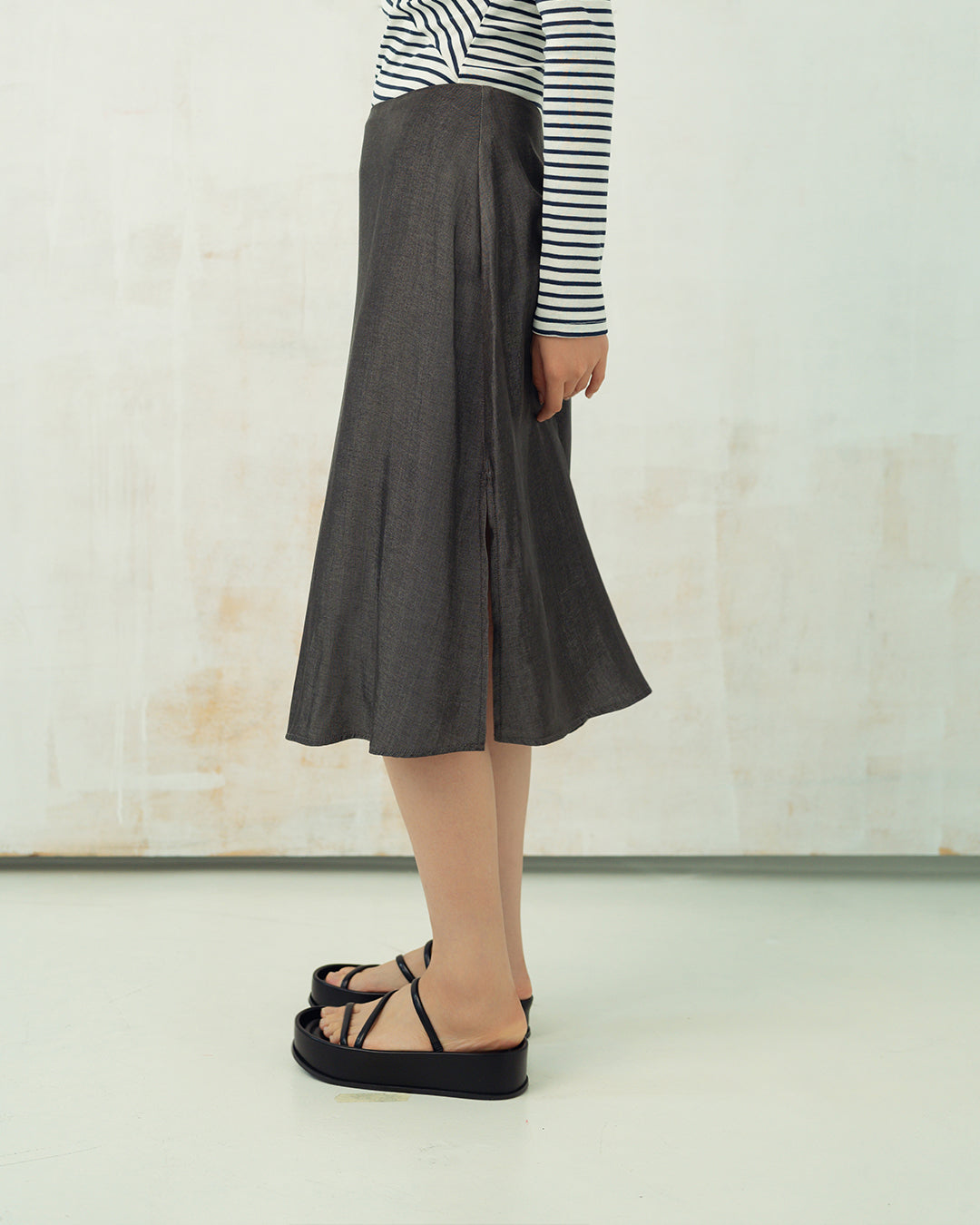 NHẸ NHÀNG SKIRT - GREY
