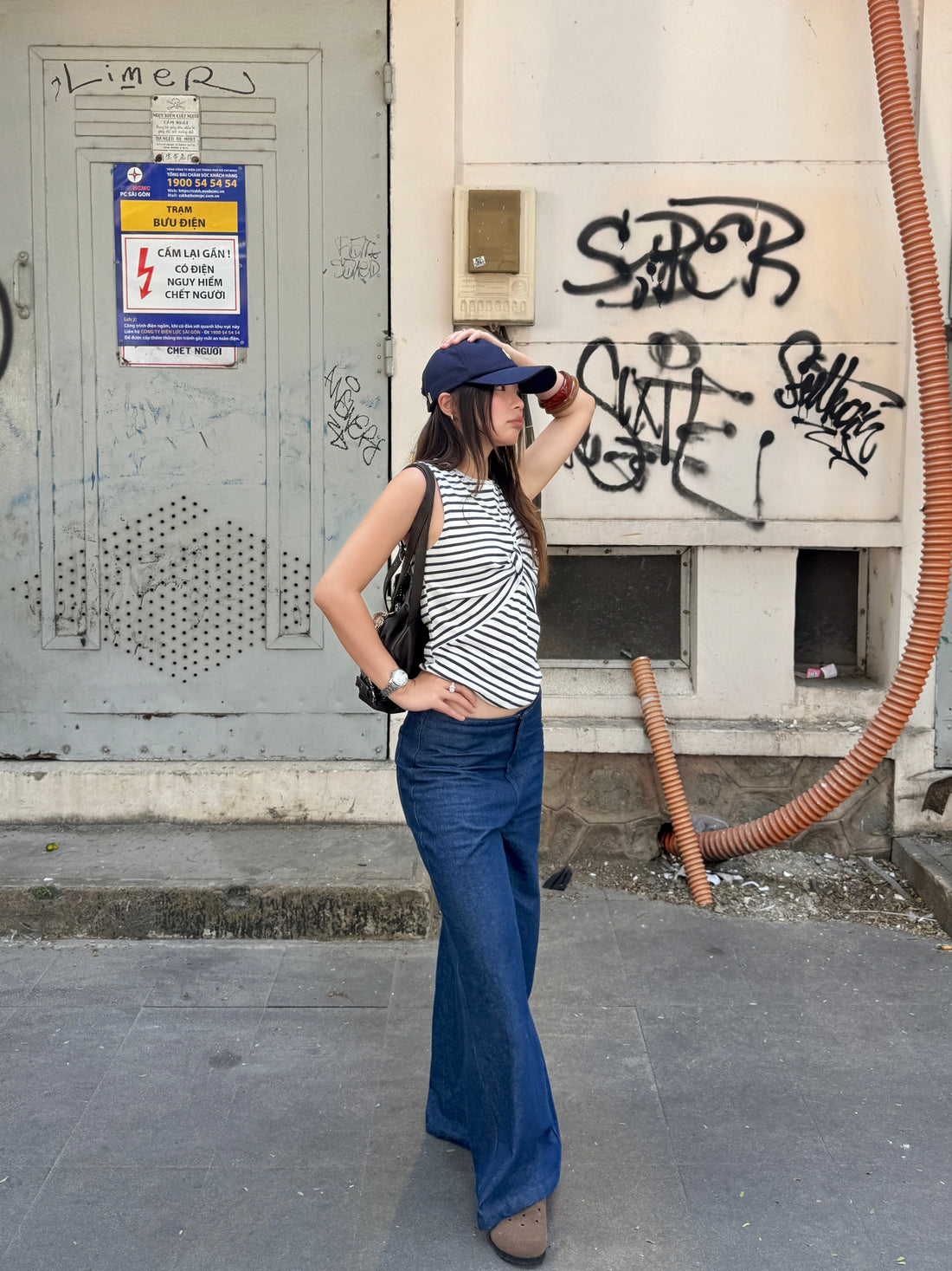 XAO XUYẾN TOP - WHITE (NAVY STRIPE)