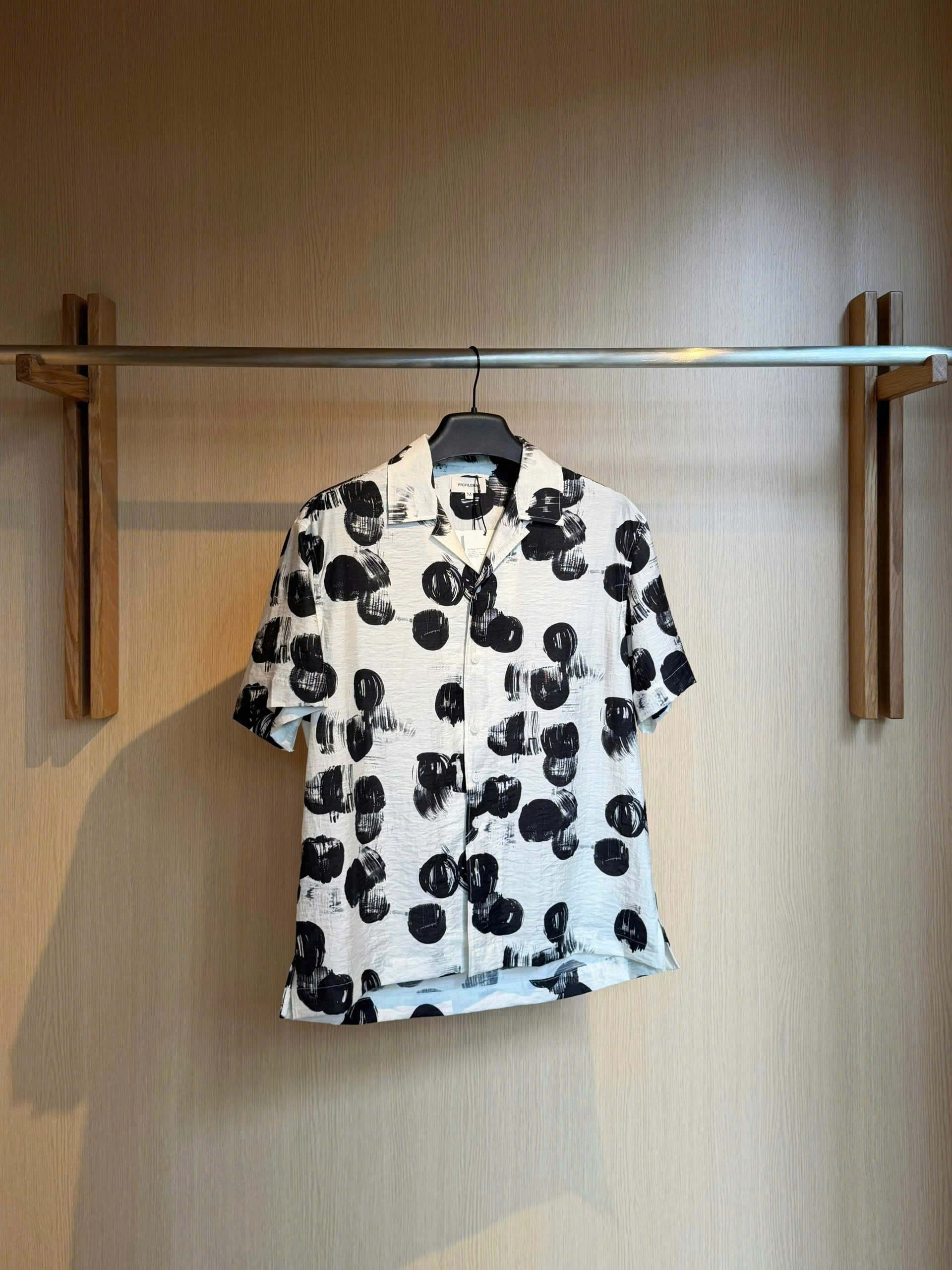 LAN TRÀN SHIRT