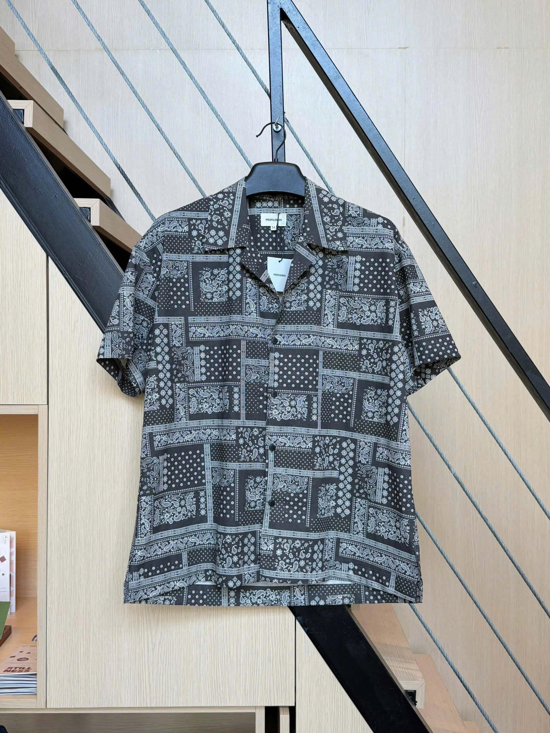 XA XĂM SHIRT