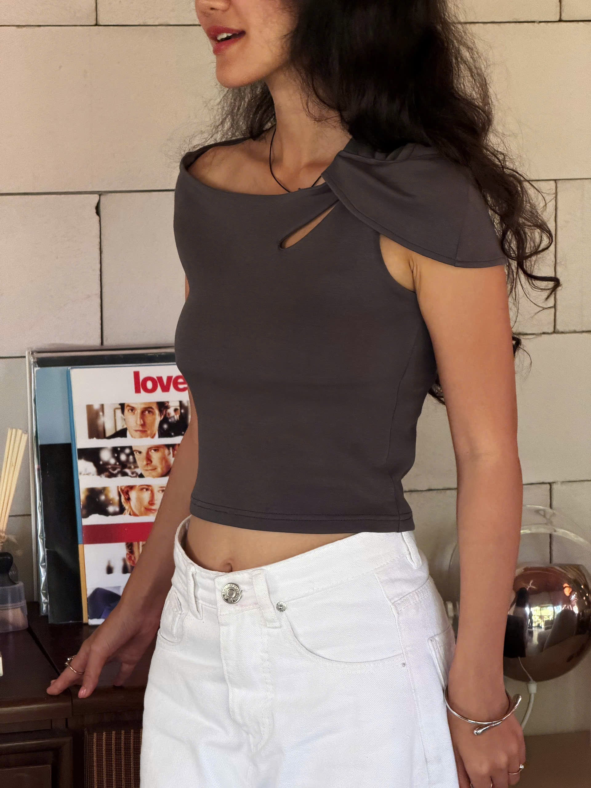 VẤN VƯƠNG TOP - GREY