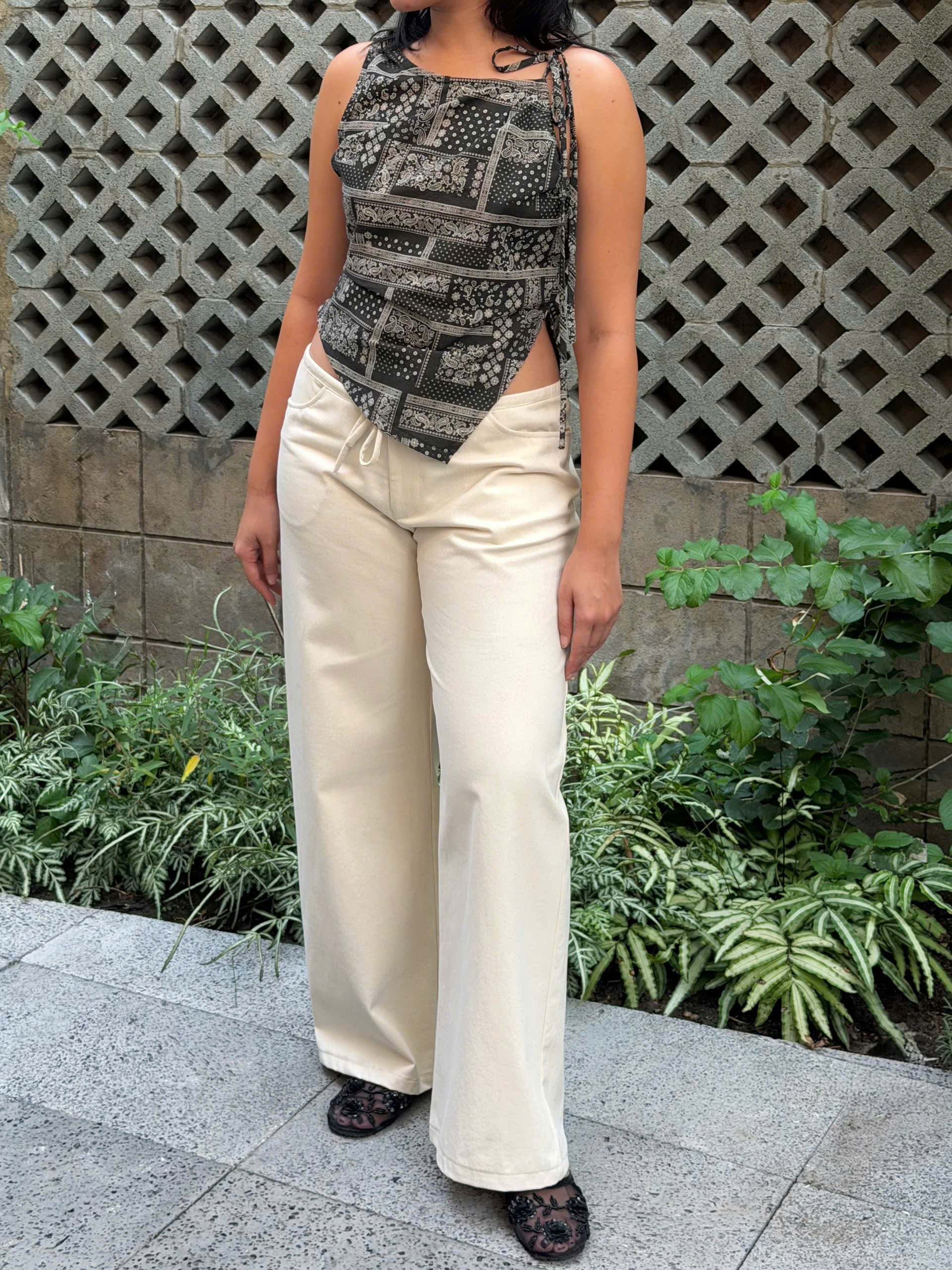 THẲNG THỚM PANTS