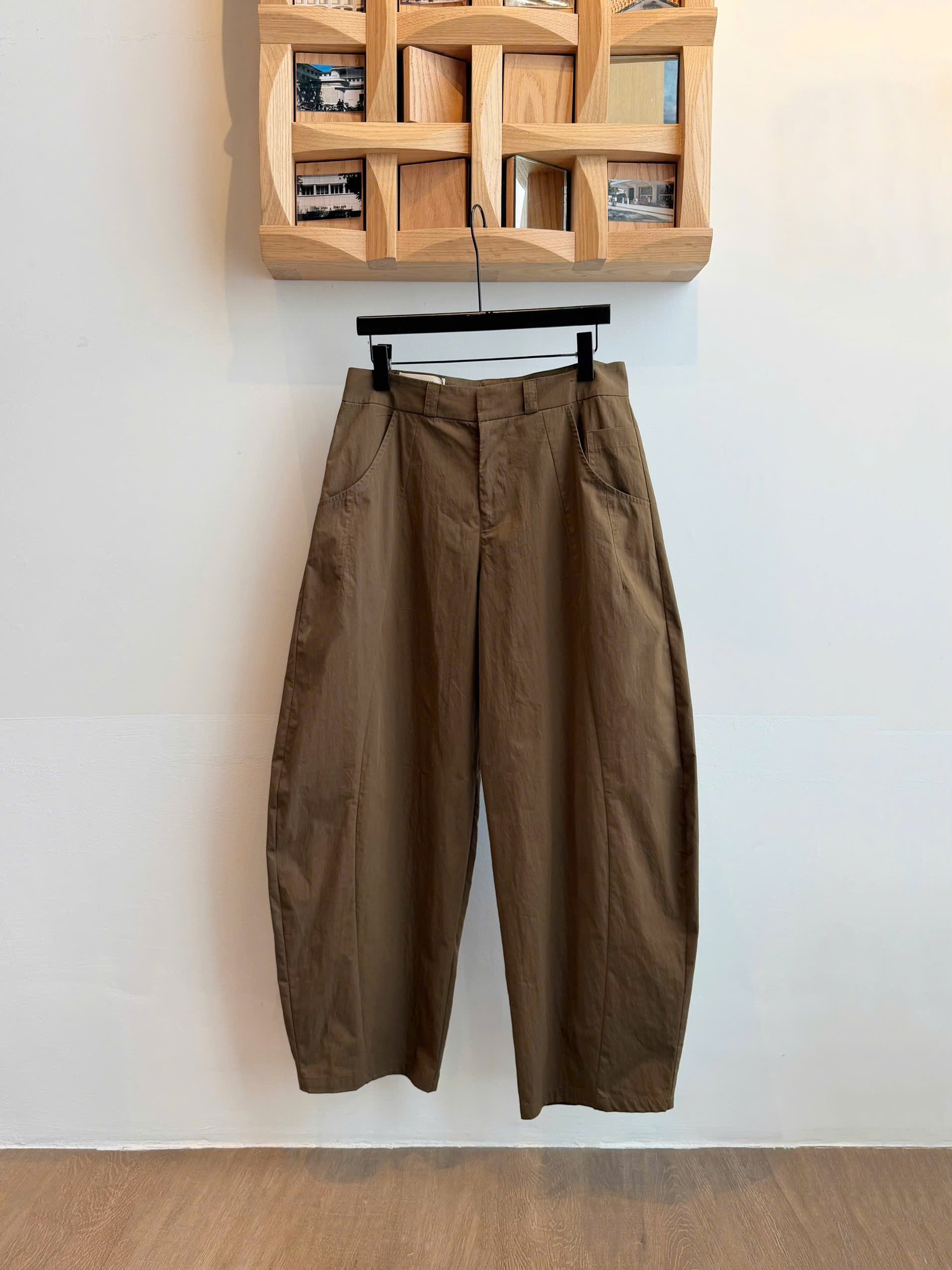 BẤT CHỢT PANTS